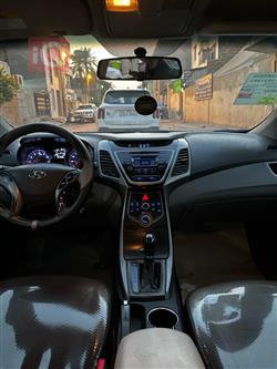 هیوندای ئەلەنترا